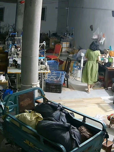 平车，四线锁边机工-第2张图片