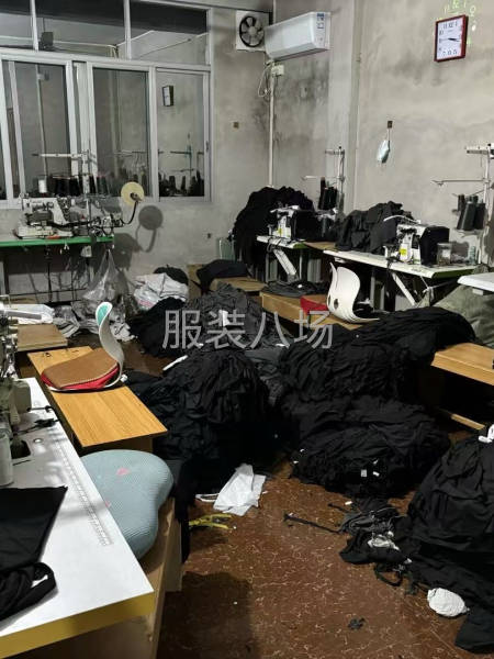 本厂主要做:工装裤-卫衣-T桖-打底衫-第3张图片