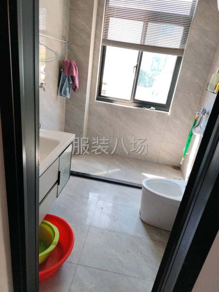 有新房，单独住房和厨卫，干活有一间好停车，寻找比较理事卫生的-第1张图片