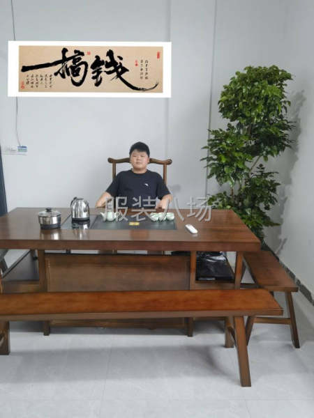 专业童装、女装衬衣、打底衫、polo衫、沙滩裤等-第1张图片