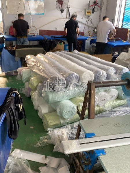 专业生产跨境电商、亚马逊各个跨境女装。配合默契质量好实效快捷-第1张图片