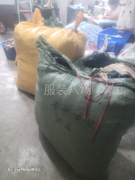 一年以上，简单款式-第1张图片