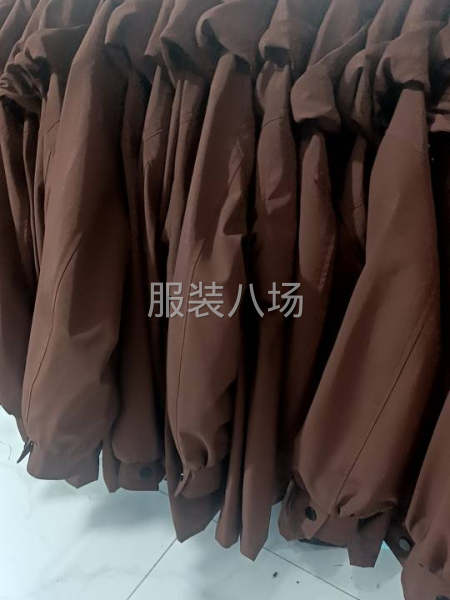 小衫，裤子，衬衣-第1张图片