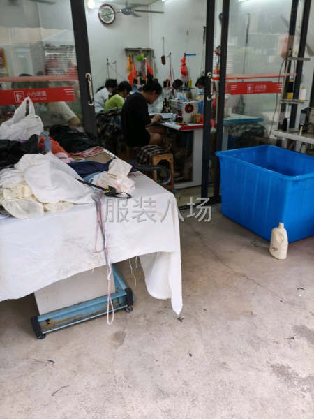 寻跑量衬衣客户一名-第1张图片