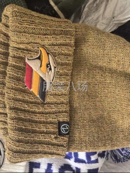 品牌帽子一次拿完的价格可以谈-第1张图片