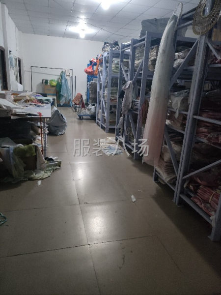 汉服时装洛莉塔工厂转让-第1张图片