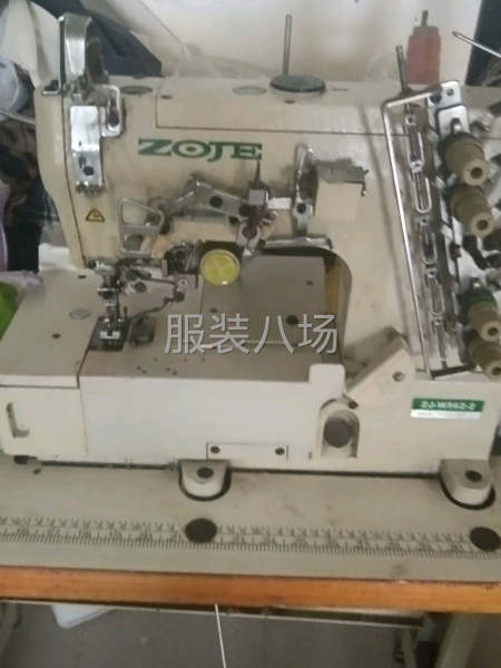 两个台坎车一台锁边机一台平机锅炉烫台-第2张图片