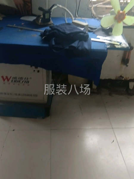 两个台坎车一台锁边机一台平机锅炉烫台-第1张图片