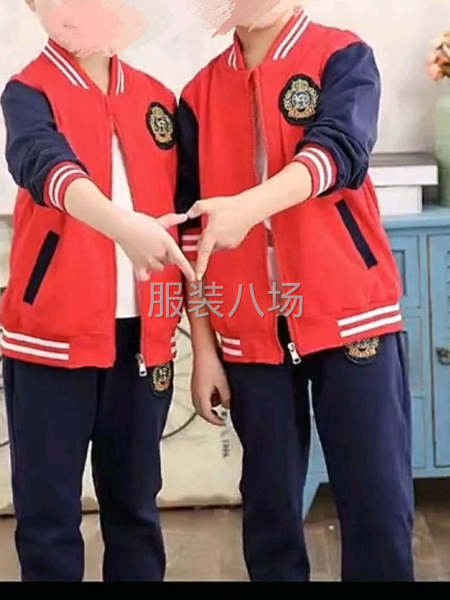 我厂专业做校服，承接各种各样校服，短袖衬衫，T恤，秋装，棉服-第5张图片