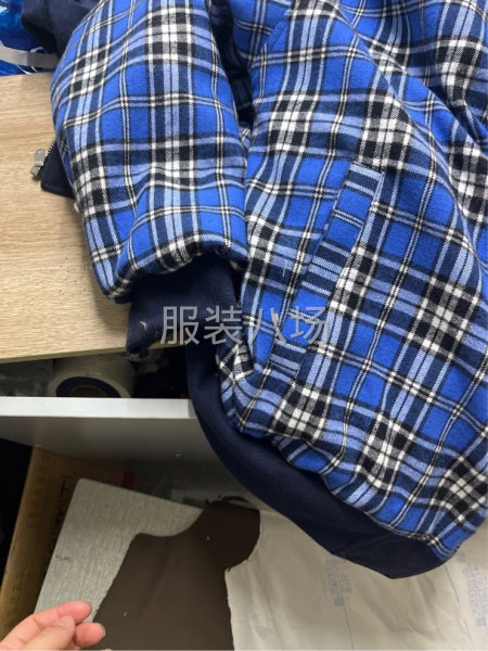 女装卫衣外发-第1张图片