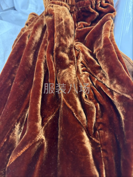 招聘精品整件车位-第1张图片