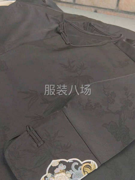 服從安排，不挑款-第1張圖片