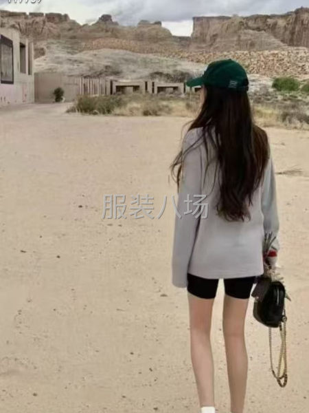 同步女款宽松长袖-第2张图片