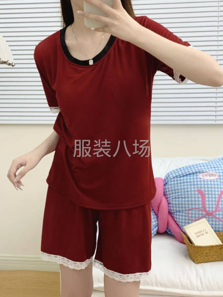 酒红短袖睡衣拼色领口套装袖口脚口带花边设计-第3张图片