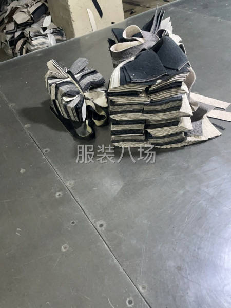 小裁房招工两名裁剪师傅-第1张图片