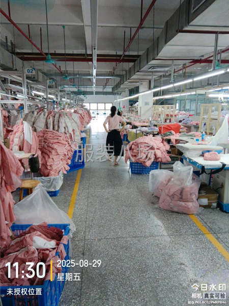 服装流水车位-第1张图片