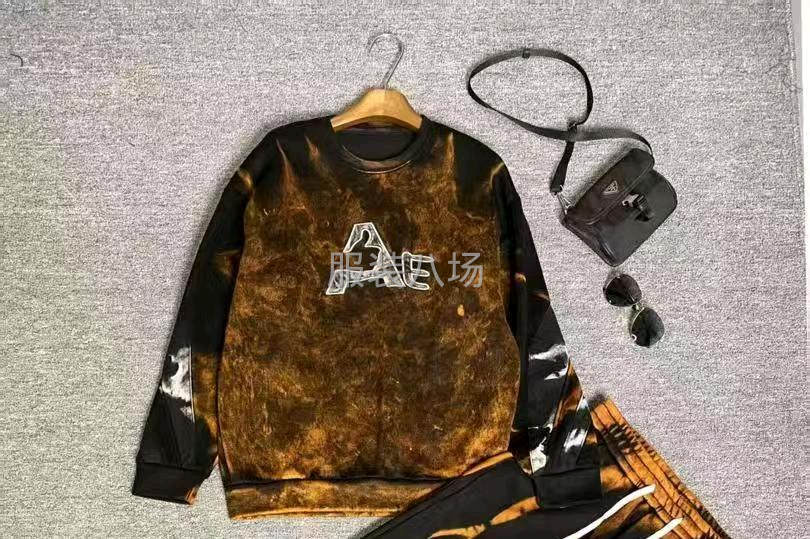 市场货，外单。要求四线锁边机。平车即可完成-第1张图片