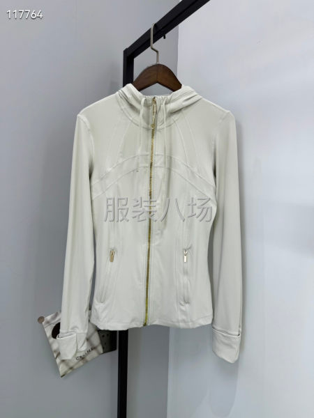 露露女款高品质拉链连帽瑜伽服外套-第6张图片