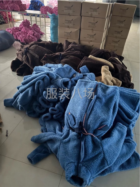 技術嫻熟 專業做衣三十余年-第3張圖片