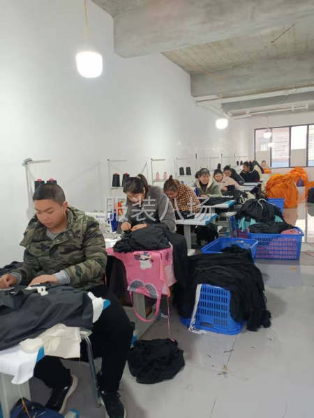 承接加工职业装社团服装西服工作服-第2张图片