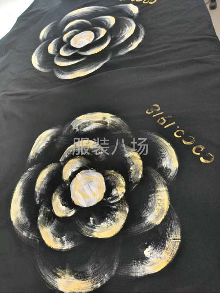 服装手绘喷绘加工工艺-第1张图片
