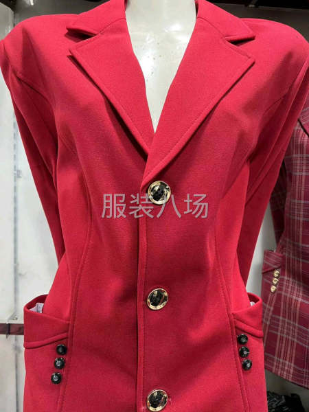 适合农村乡镇卖的的西装-第3张图片