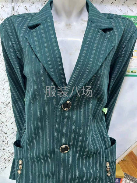 适合农村乡镇卖的的西装-第8张图片