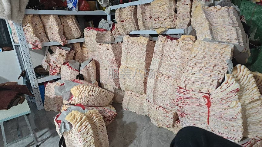建华颜巷附近夫妻档接外发裁片-第5张图片