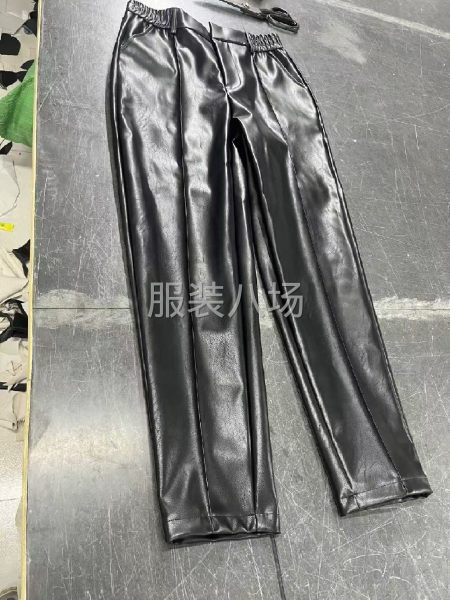 图片的PU长裤长裙款做裁片7元，侧袋款12元-第1张图片