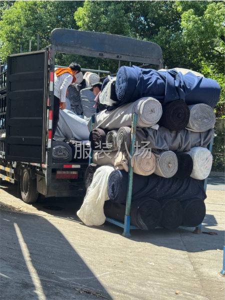 大量收购全涤双面呢，TR双面呢，中国绒，梭织拉毛呢，有的联系-第7张图片