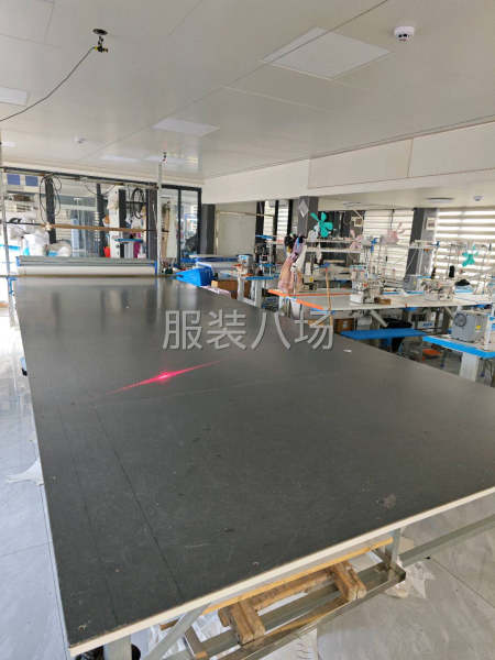 承接来料加工、包工包料，针织及梭织女装，设计制版打样。-第2张图片