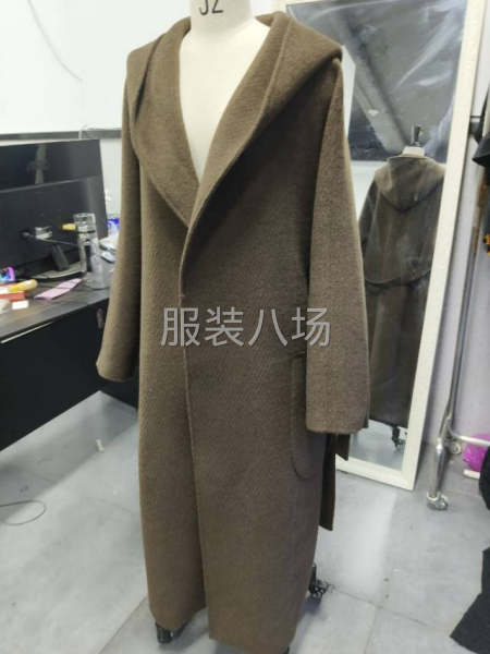 承接四季女装服装清加工和包工包料-第4张图片