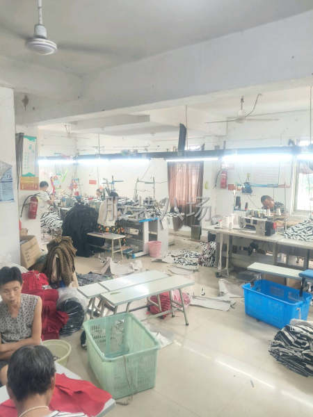 诚聘整件车位-第1张图片