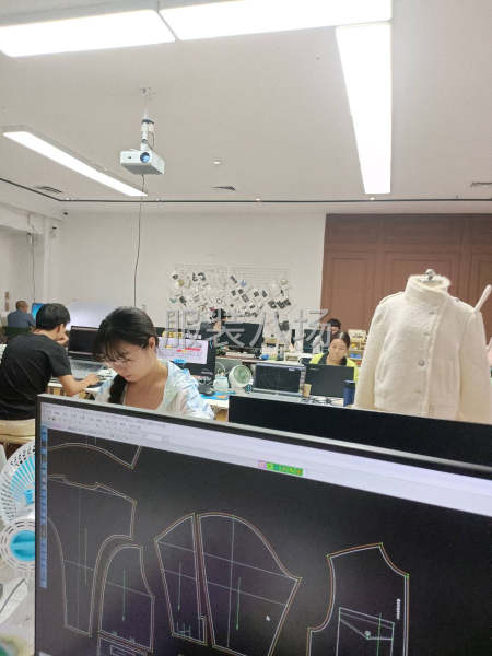 承接服装制版-第1张图片
