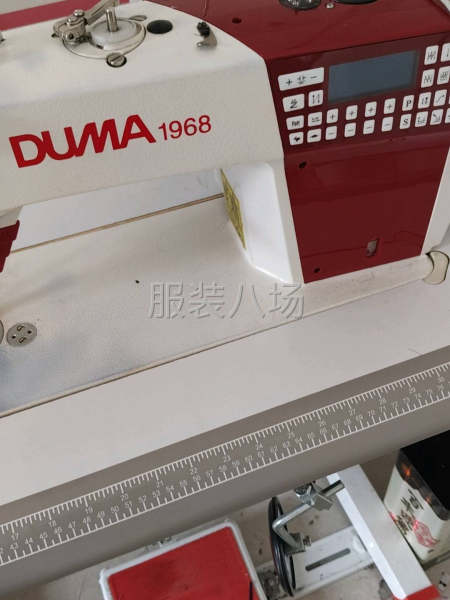 杜马，一台平车，一台拷边机，基本是全新的，用了几个月-第2张图片
