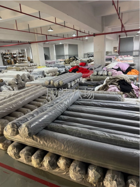 高价回收库存面料，服装-第9张图片