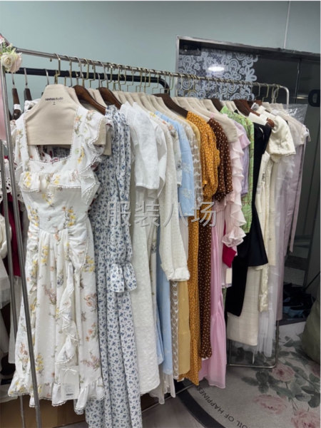 高价回收库存面料，服装-第7张图片
