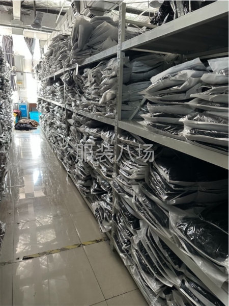 高价回收库存面料，服装-第4张图片