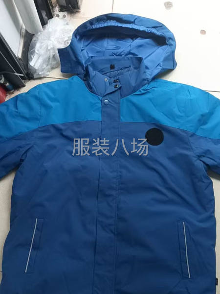 冲锋衣棉衣各1000件外发加工-第1张图片