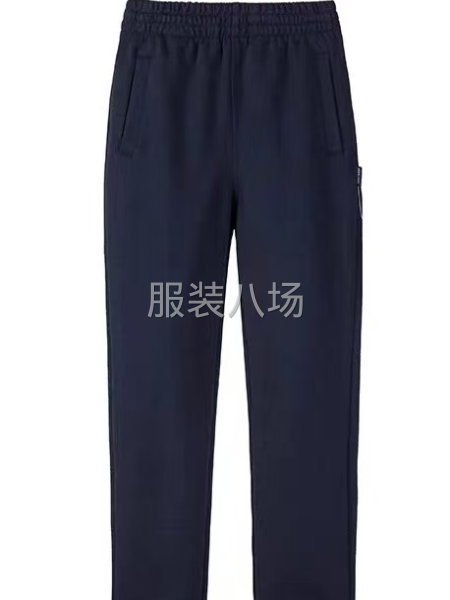 外发校服裤子-第1张图片