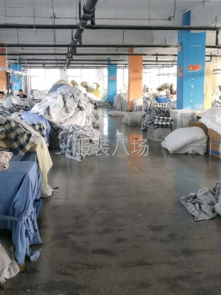 負責裁剪，縫制 后整等服裝工廠的日常生產和經營。-第6張圖片