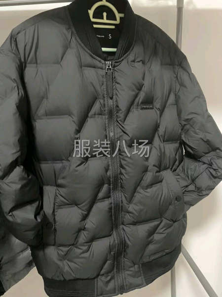 羽绒服，库存清理。-第1张图片