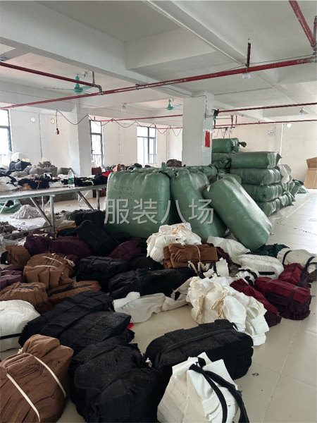 诚寻外贸服装公司合作 中高品质 T恤 卫衣-第2张图片