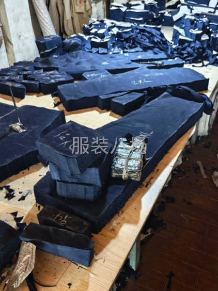 1000多条工作服裤子，外发，如皋市-第1张图片