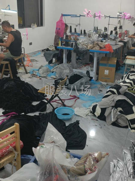 本厂招两对夫妻做整件，工资每个月五号发，做简单跑量款，另有简-第2张图片