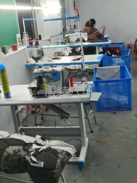 接工作服連衣裙一次性浴服沖鋒衣-第2張圖片
