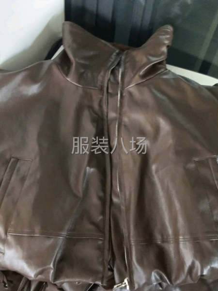 爆款羽绒服寻求靠谱加工厂-第1张图片