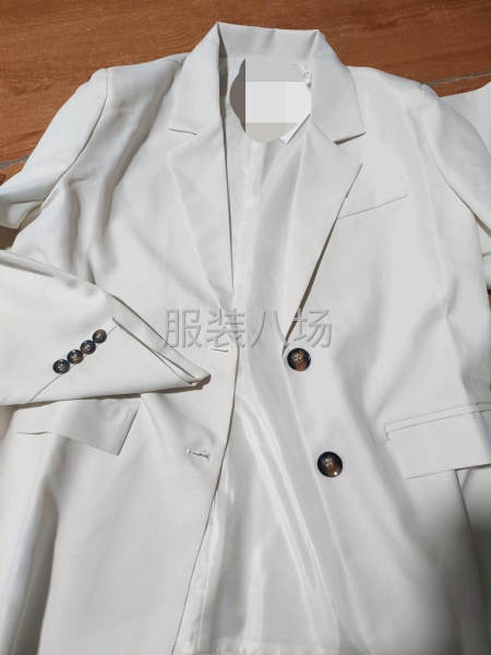 小西服裁片外發(fā)-第1張圖片