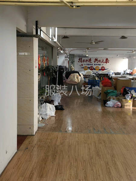 招熟练包装女工1名-第1张图片