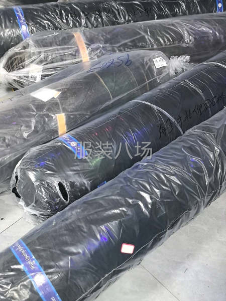 本廠擴(kuò)大規(guī)模，市場羽絨服大量下單，棉衣大量下單-第1張圖片